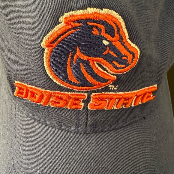 Boise State Hat - Picture 2 of 5